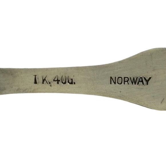 Norway Norge Collectable Souvenir Cocktail Fork 40GR Silverplate 4" - Picture 3 of 6